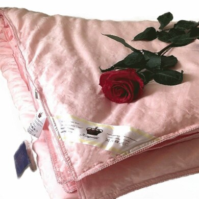 Одеяло "Kingsilk Elisabette Элит" всесезонное 140*205 см (розовое)